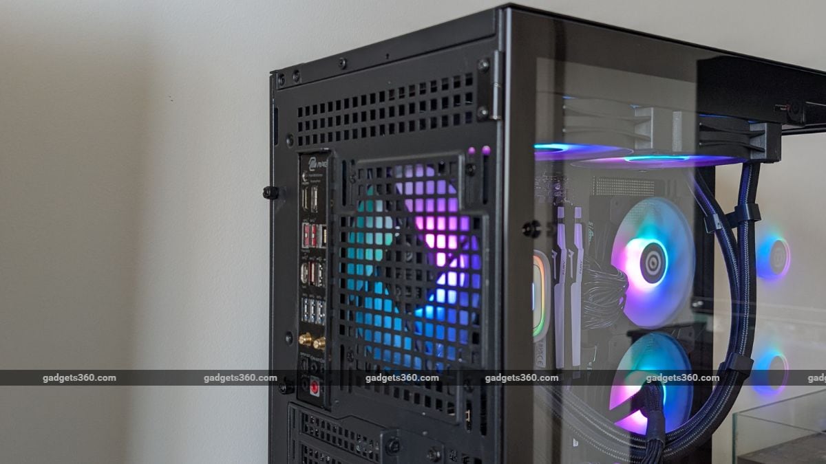 cyberpowerpc game master 715 review3 GameMaster715 CyberPowerPC
