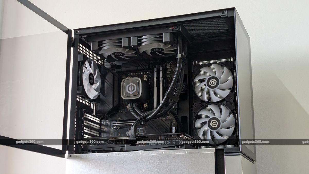 cyberpowerpc game master 715 review6 GameMaster715 CyberPowerPC