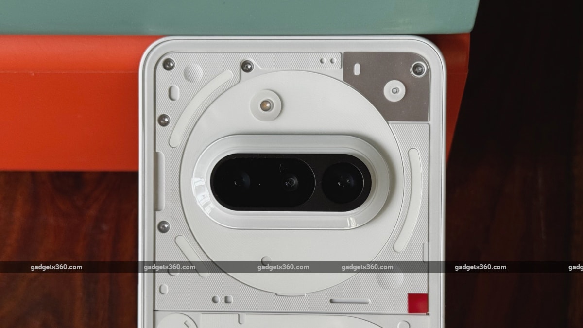 nothing phone 3a design defects back gadgets 360 NothingPhone3a  Nothing